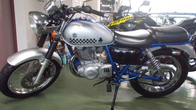 スズキ ST250